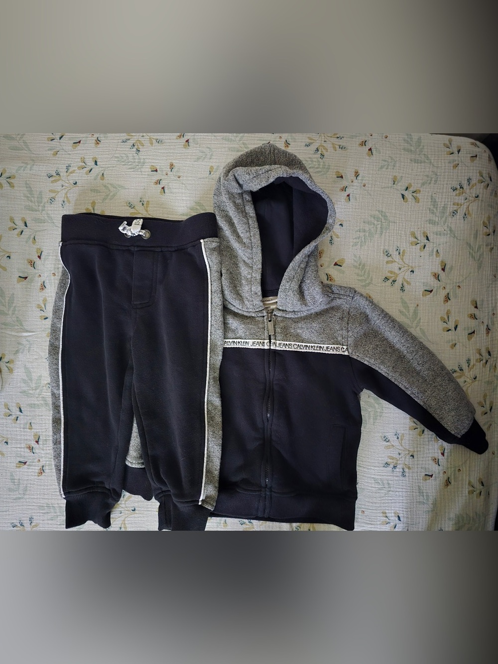 Calvin Klein Jeans Heavyweight Sweat Suit